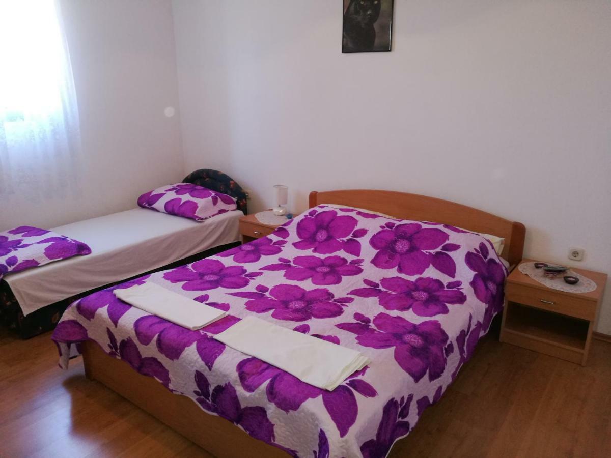 Apartman Ban Brodarica  Bagian luar foto